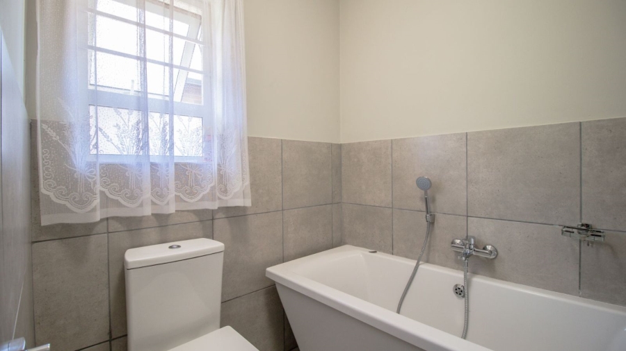 3 Bedroom Property for Sale in Parkdene Gauteng