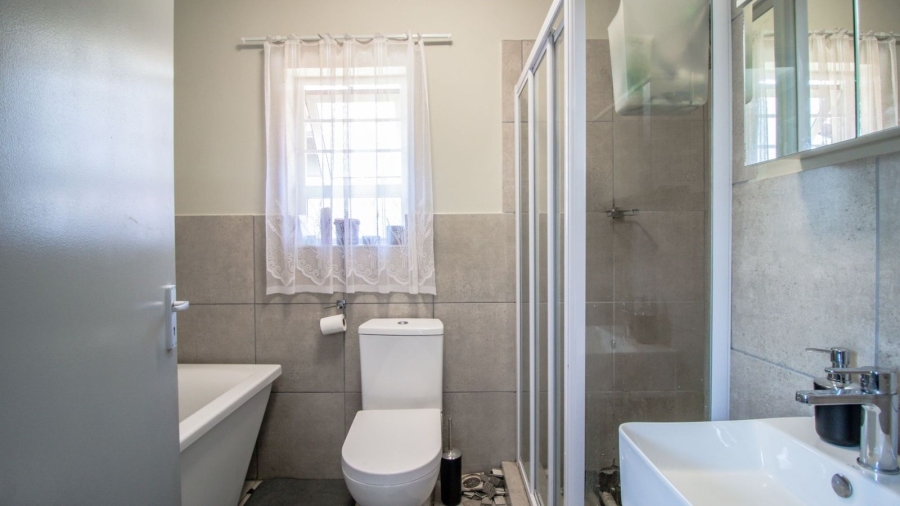 3 Bedroom Property for Sale in Parkdene Gauteng