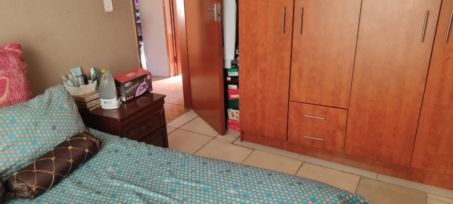2 Bedroom Property for Sale in Ebony Park Gauteng