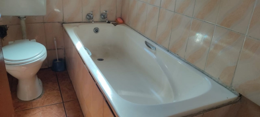 2 Bedroom Property for Sale in Ebony Park Gauteng