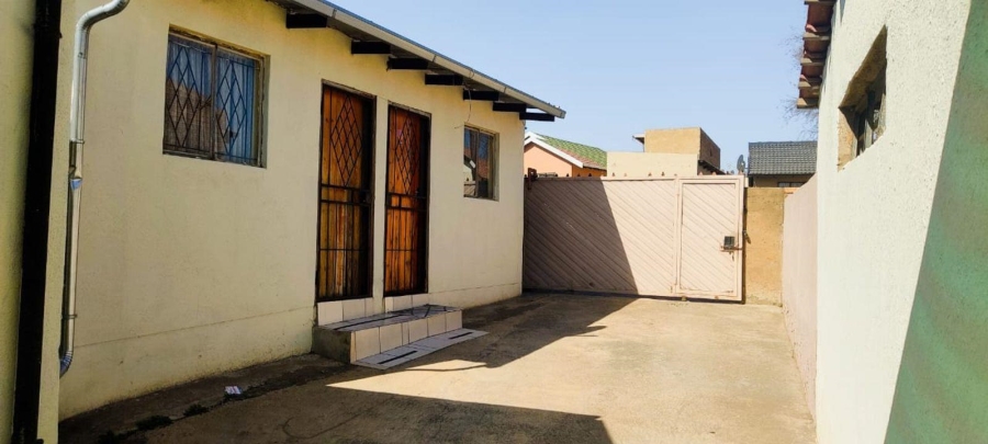 2 Bedroom Property for Sale in Ebony Park Gauteng