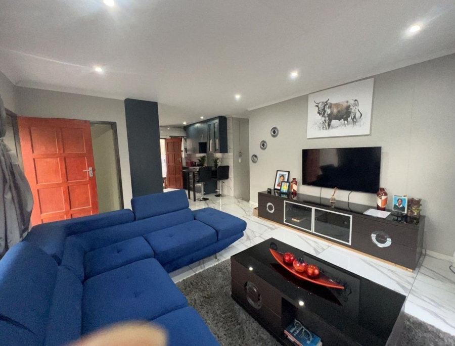 3 Bedroom Property for Sale in Wildtuinpark Gauteng