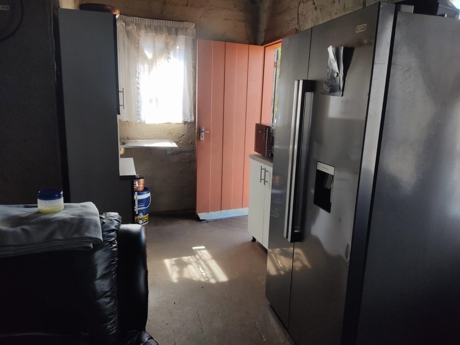 2 Bedroom Property for Sale in Chris Hani Gauteng