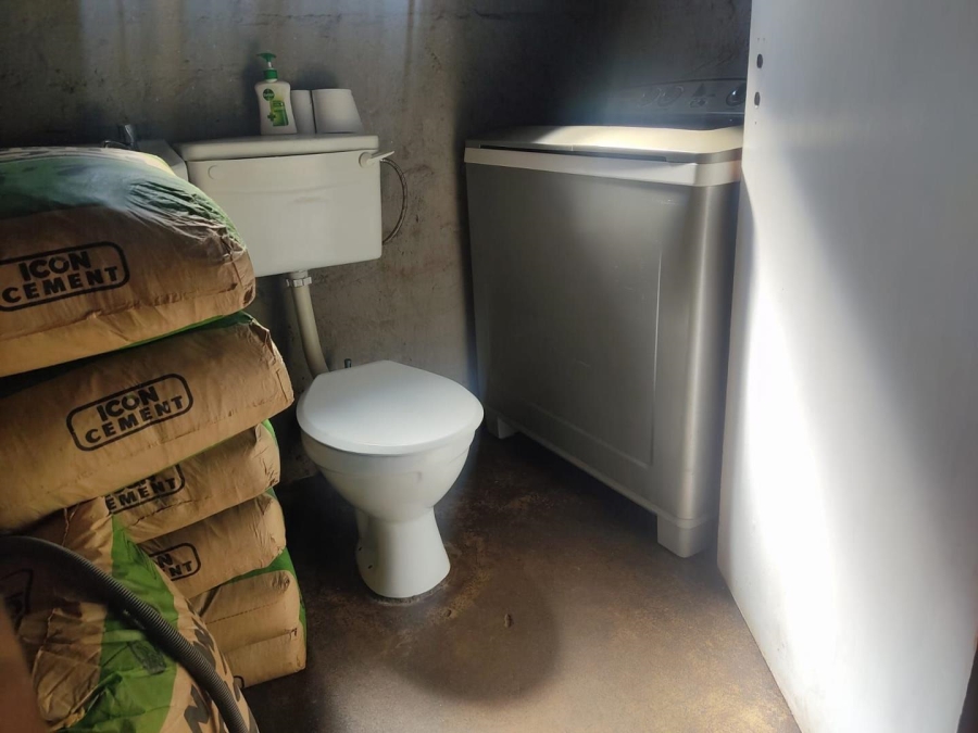 2 Bedroom Property for Sale in Chris Hani Gauteng