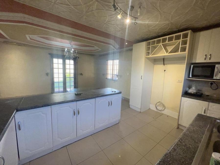 4 Bedroom Property for Sale in Ormonde Gauteng