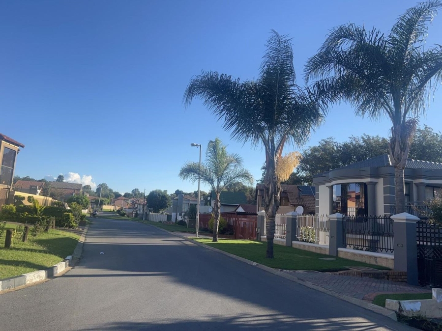 4 Bedroom Property for Sale in Ormonde Gauteng