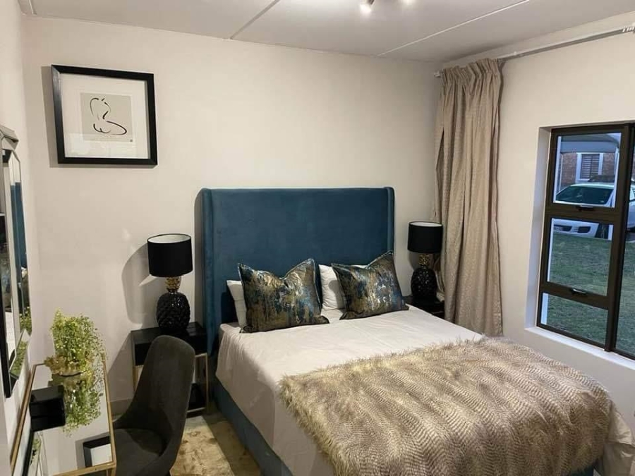 2 Bedroom Property for Sale in Protea Glen Gauteng