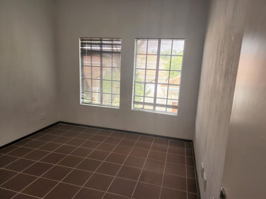 3 Bedroom Property for Sale in North Riding Gauteng