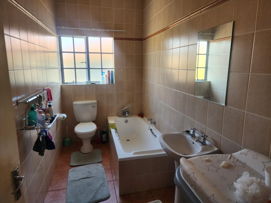 3 Bedroom Property for Sale in North Riding Gauteng