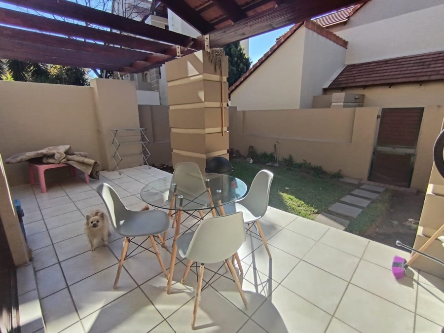 2 Bedroom Property for Sale in Witkoppen Gauteng