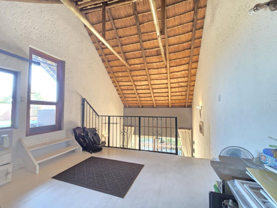 1 Bedroom Property for Sale in Sunninghill Gauteng