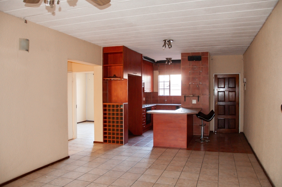 2 Bedroom Property for Sale in Vorna Valley Gauteng