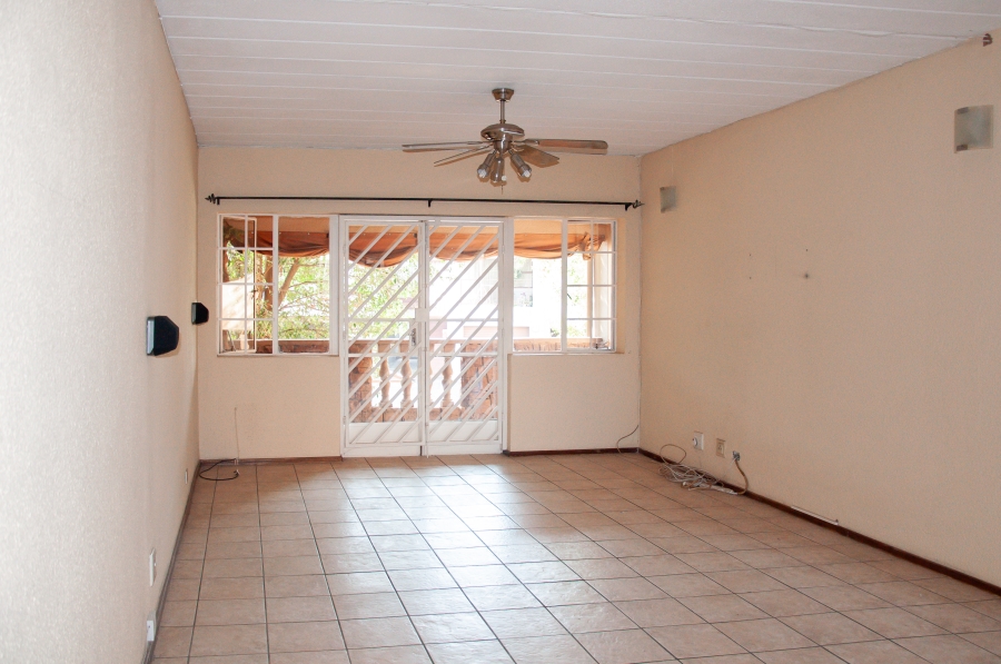 2 Bedroom Property for Sale in Vorna Valley Gauteng