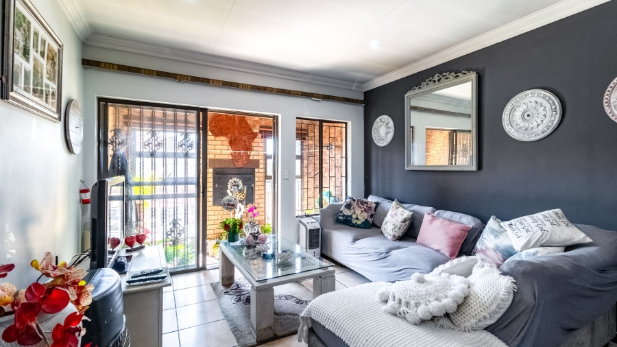 3 Bedroom Property for Sale in Oriel Gauteng