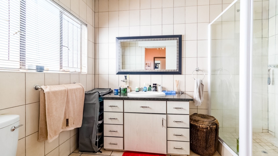 3 Bedroom Property for Sale in Oriel Gauteng