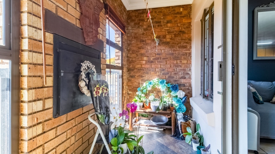 3 Bedroom Property for Sale in Oriel Gauteng