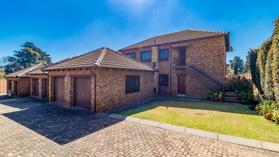 3 Bedroom Property for Sale in Oriel Gauteng