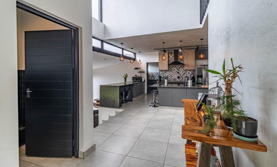 3 Bedroom Property for Sale in Bedfordview Gauteng