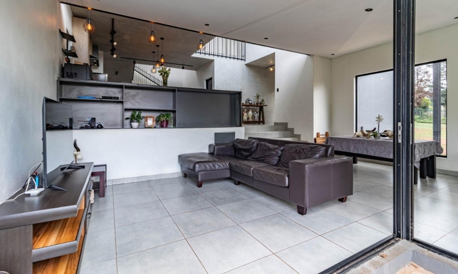 3 Bedroom Property for Sale in Bedfordview Gauteng