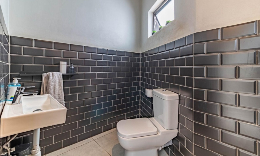 3 Bedroom Property for Sale in Bedfordview Gauteng