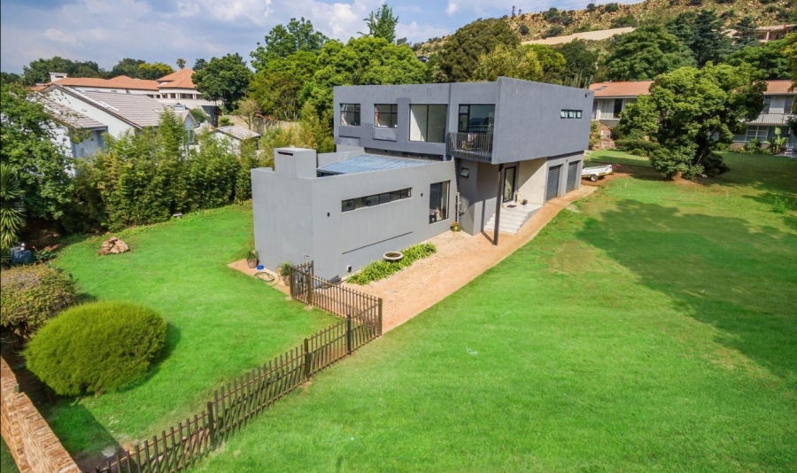 3 Bedroom Property for Sale in Bedfordview Gauteng