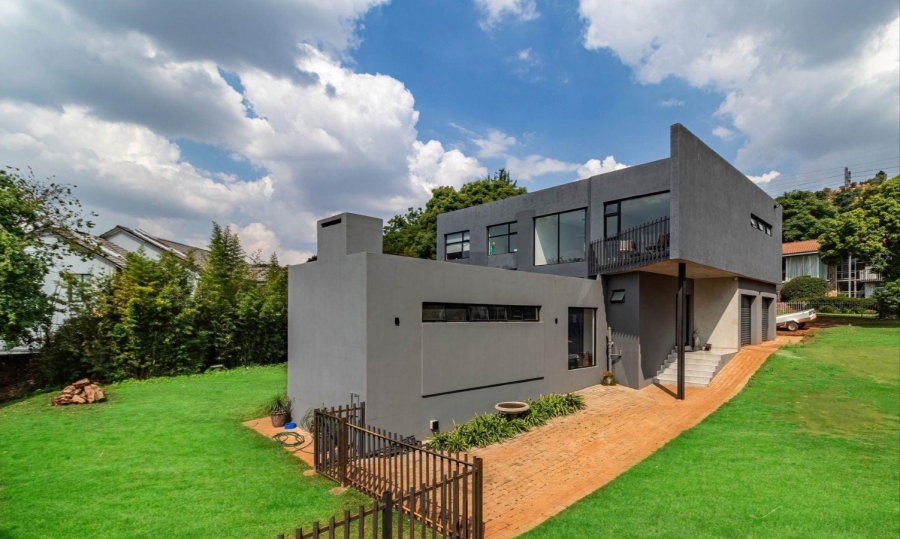 3 Bedroom Property for Sale in Bedfordview Gauteng