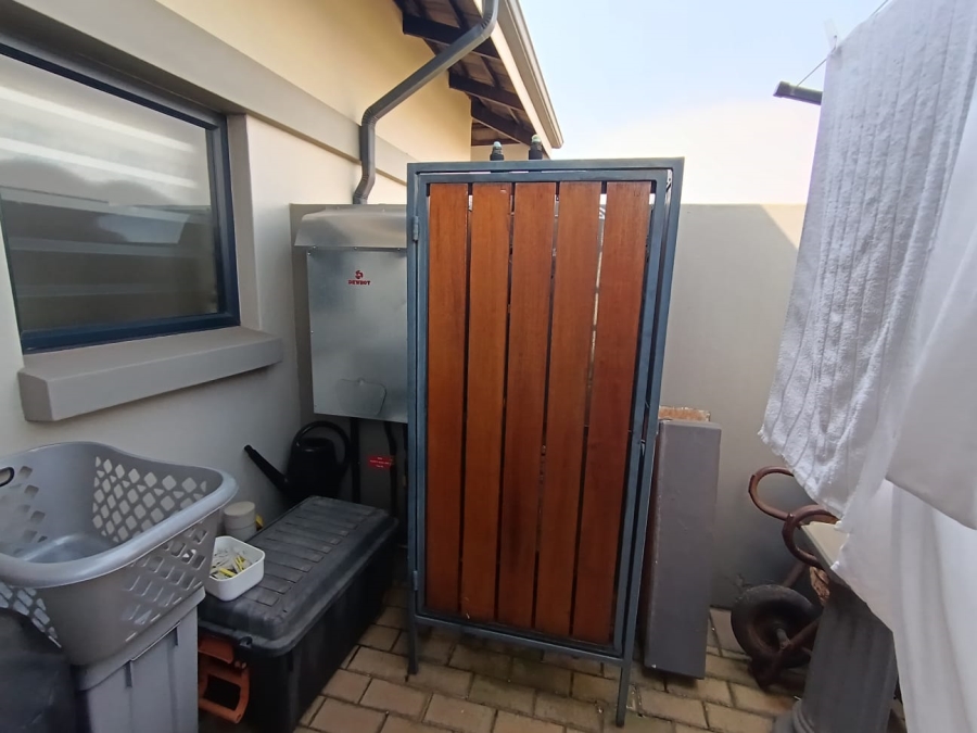 2 Bedroom Property for Sale in Eastlands Mature Lifestyle Estate Gauteng