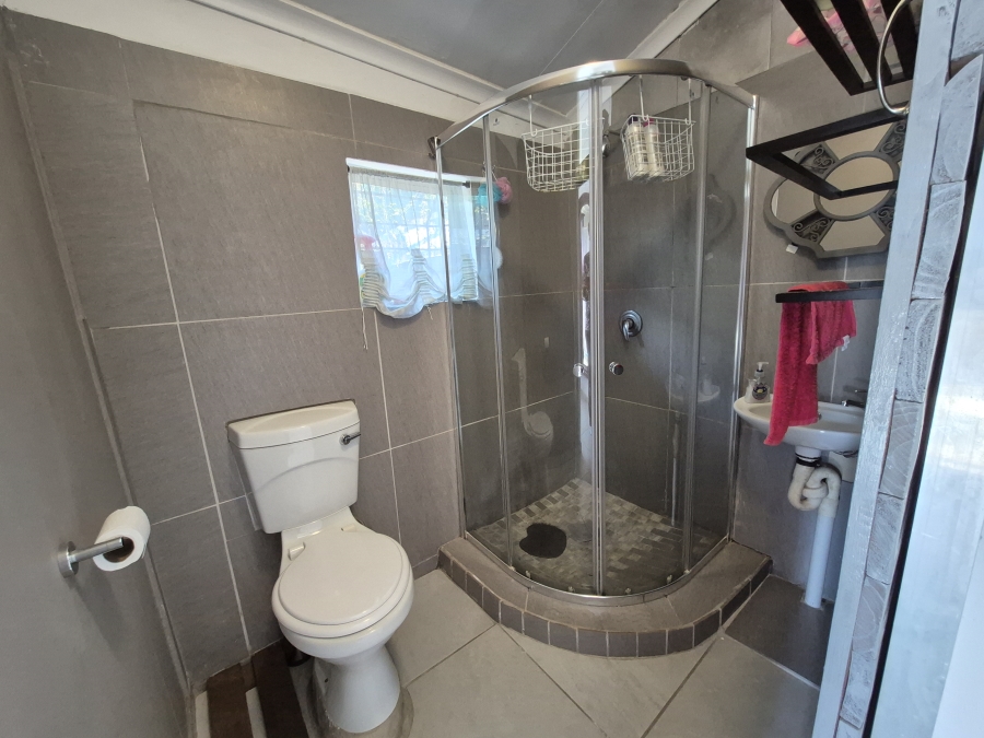 4 Bedroom Property for Sale in Gerdview Gauteng