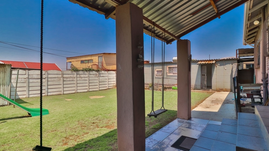 4 Bedroom Property for Sale in Gerdview Gauteng