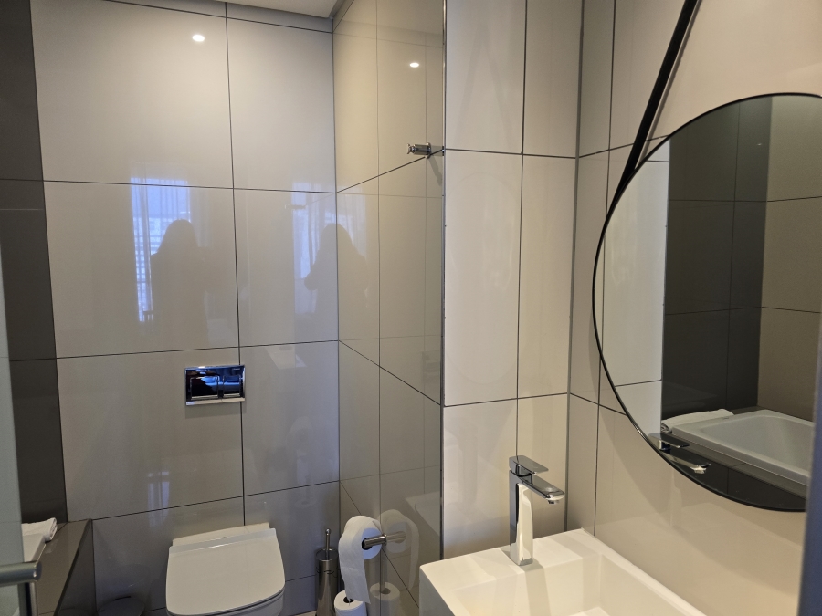 To Let 1 Bedroom Property for Rent in Sandton Central Gauteng