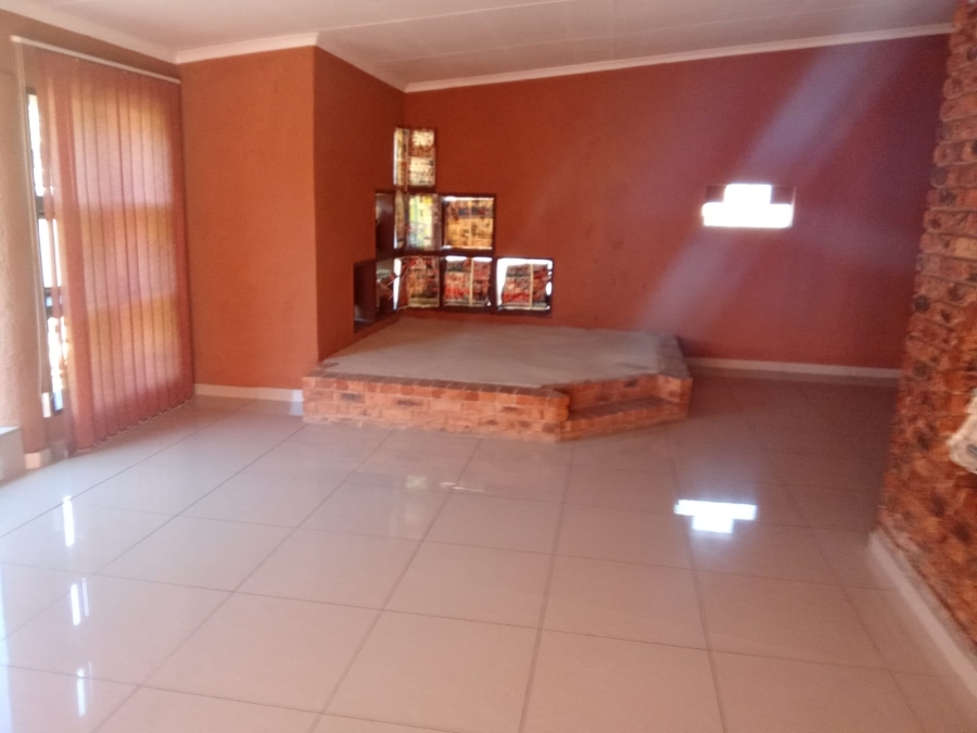 4 Bedroom Property for Sale in Dalpark Gauteng