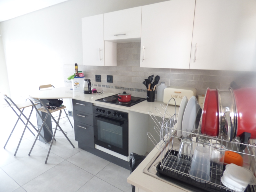 2 Bedroom Property for Sale in Ravenswood Gauteng