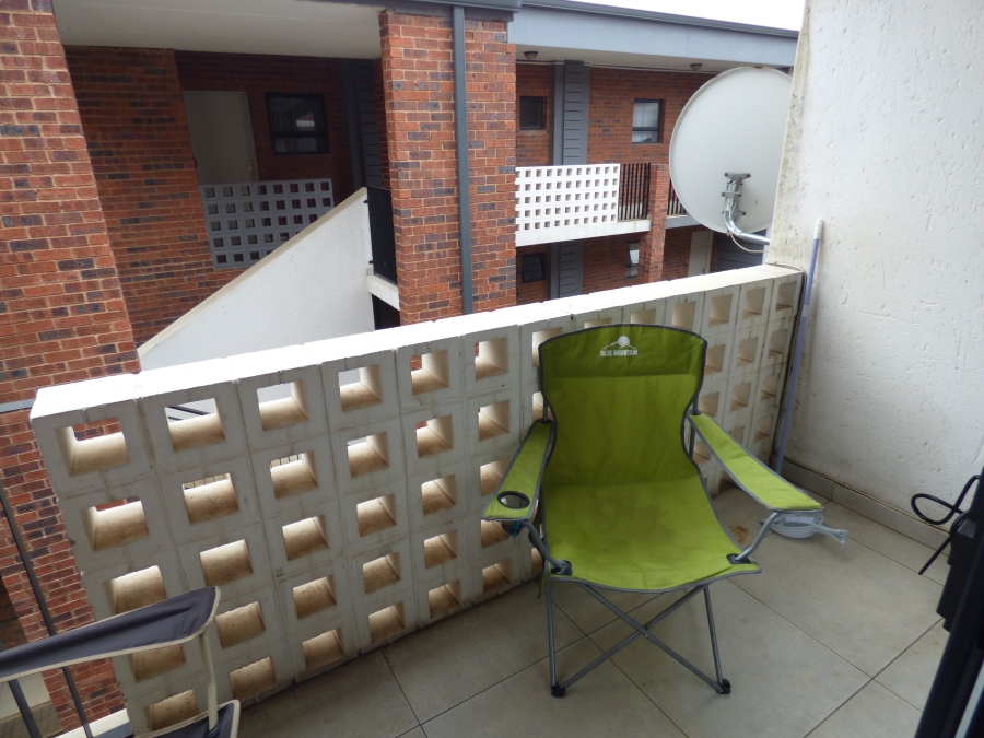 2 Bedroom Property for Sale in Ravenswood Gauteng