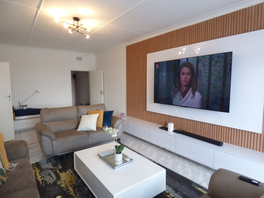 2 Bedroom Property for Sale in Benoni Central Gauteng