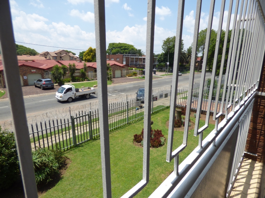 2 Bedroom Property for Sale in Benoni Central Gauteng