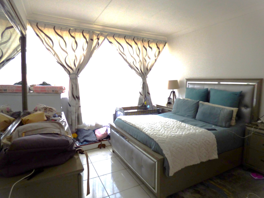 2 Bedroom Property for Sale in Benoni Central Gauteng