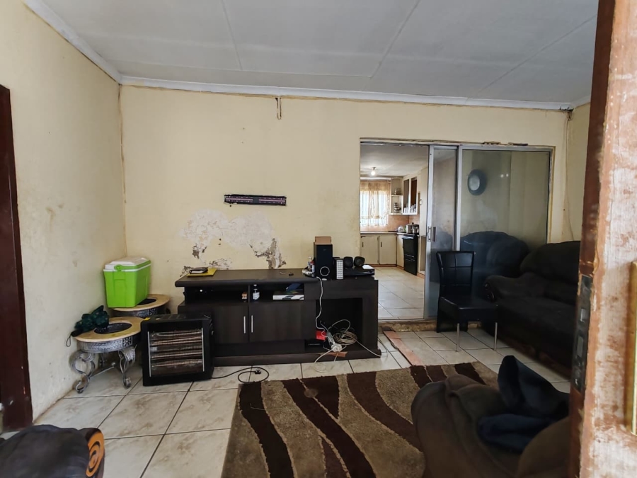 3 Bedroom Property for Sale in Tsakane Gauteng