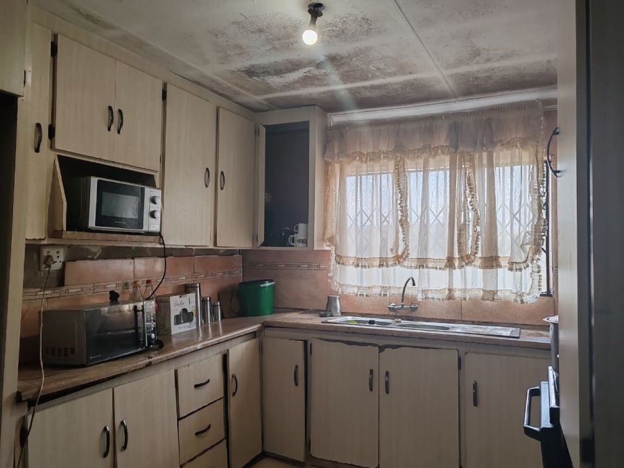 3 Bedroom Property for Sale in Tsakane Gauteng