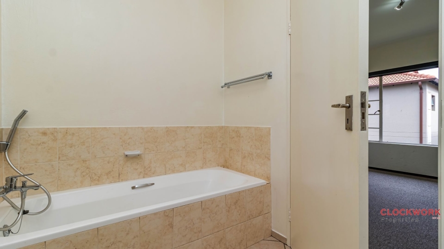 2 Bedroom Property for Sale in Brentwood Park Gauteng