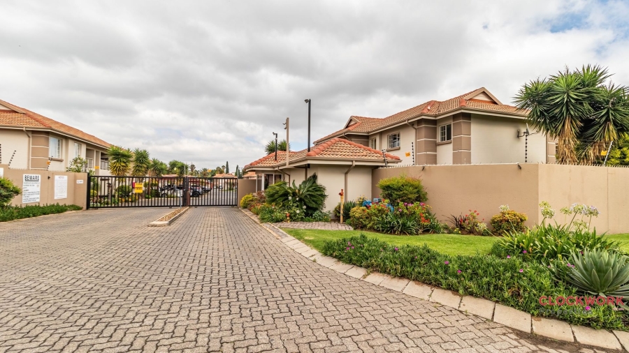 2 Bedroom Property for Sale in Brentwood Park Gauteng