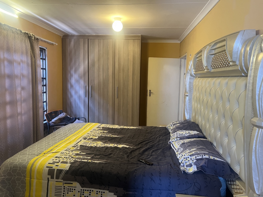 3 Bedroom Property for Sale in Protea Glen Gauteng