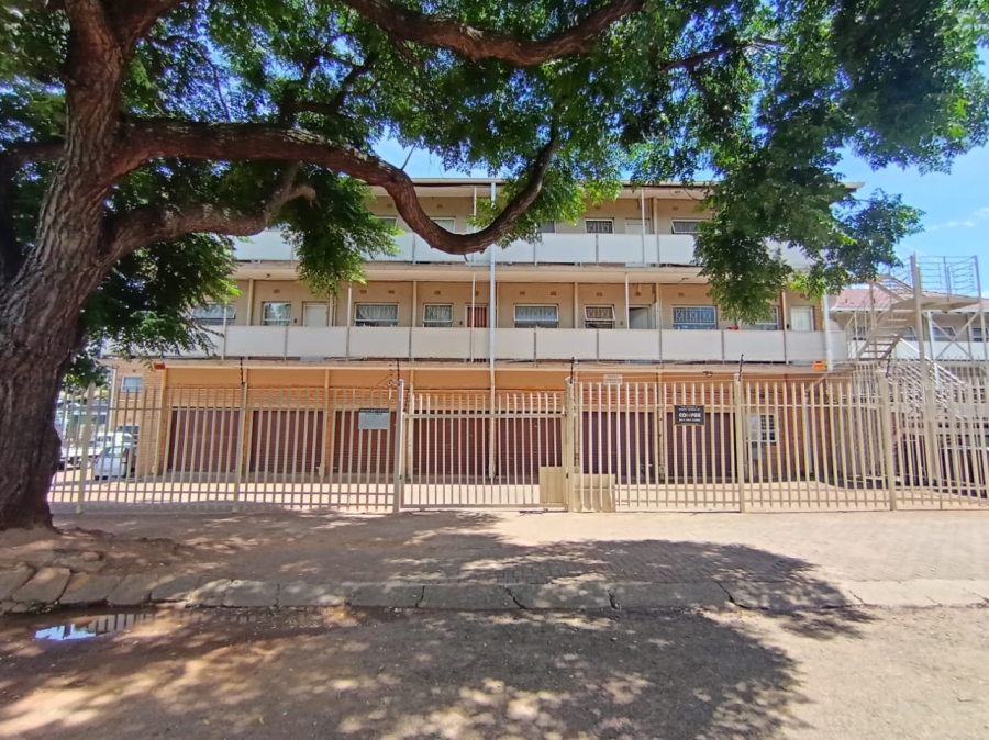 2 Bedroom Property for Sale in Windsor West Gauteng