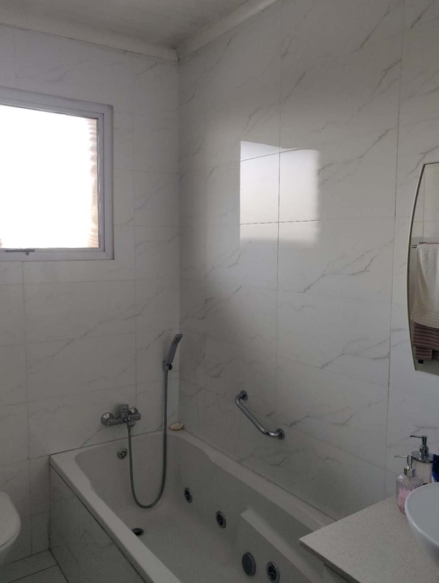 Commercial Property for Sale in Geduld Gauteng