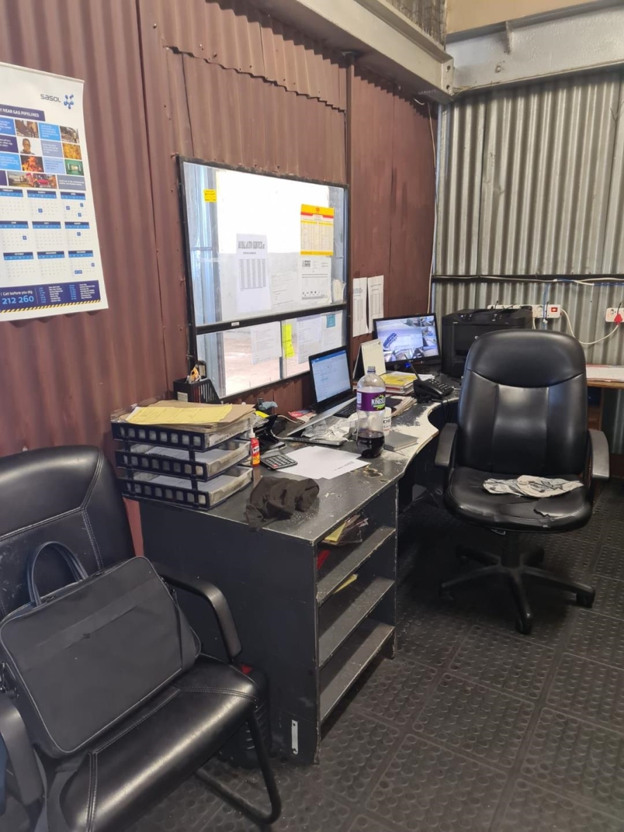 Commercial Property for Sale in Selection Park Gauteng