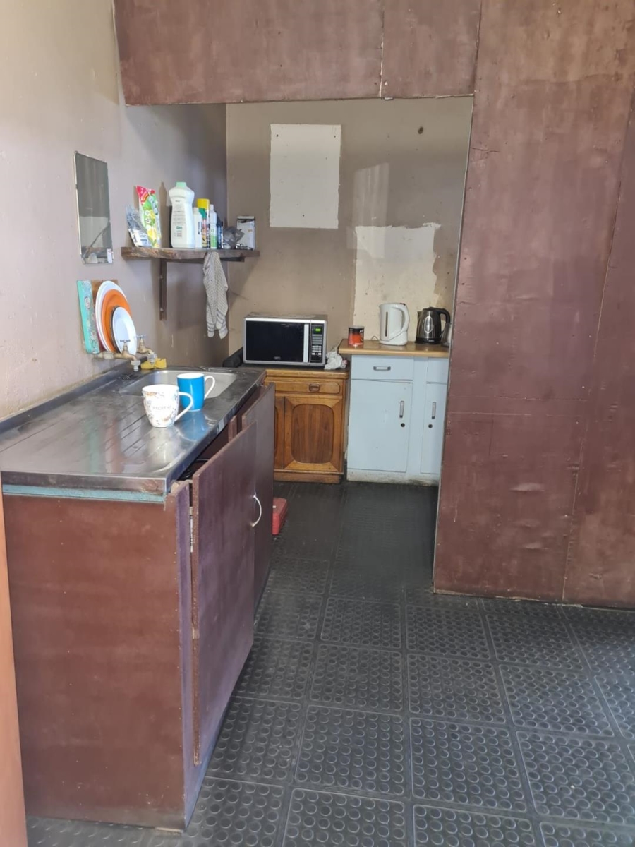 Commercial Property for Sale in Selection Park Gauteng