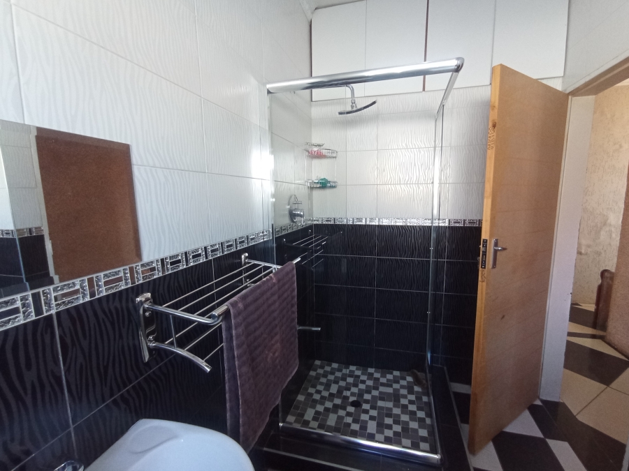 3 Bedroom Property for Sale in Crosby Gauteng
