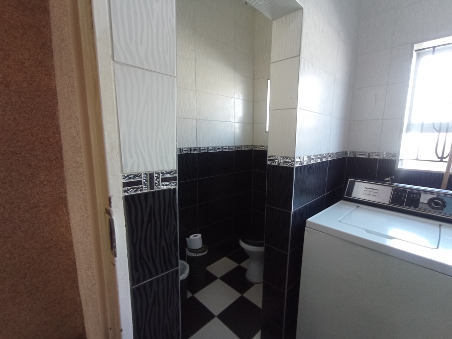 3 Bedroom Property for Sale in Crosby Gauteng