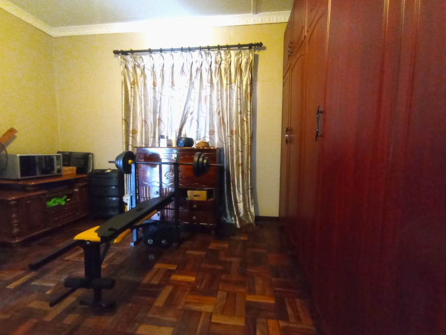 3 Bedroom Property for Sale in Crosby Gauteng