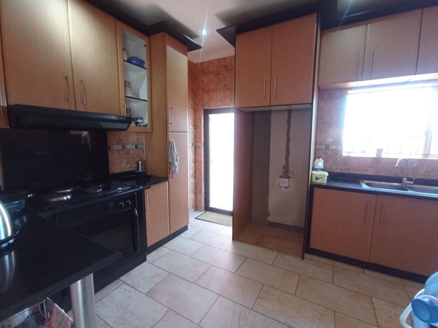3 Bedroom Property for Sale in Crosby Gauteng