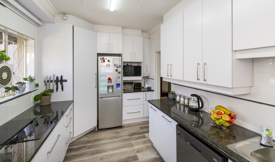 5 Bedroom Property for Sale in Highway Gardens Gauteng